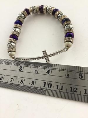 Rhinestone cross stretchy fashion bracelet