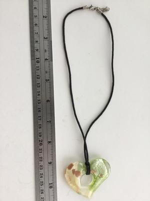 Green glass heart neck pendant