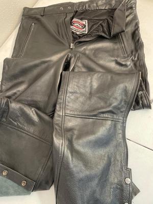 River Road leather chaps size 34