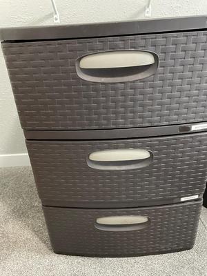 Three drawers stereo light container