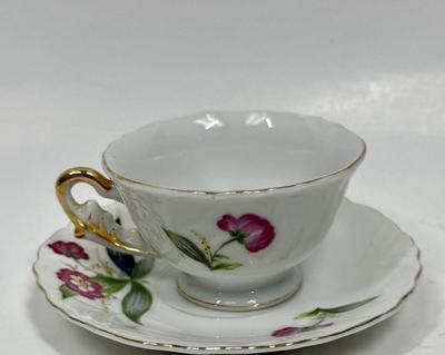 Vintage China Tea Cup & Saucer with Fuchsia Floral pattern