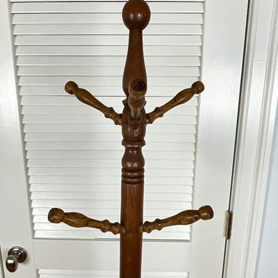UBC664 Vintage Oak Wooden Coat Rack