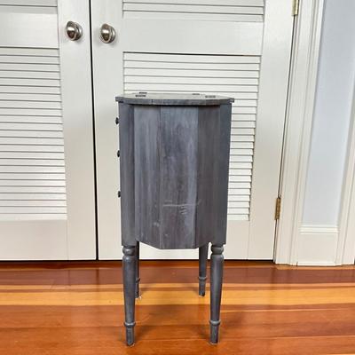 UBC671 Antique Martha Washington Sewing Stand
