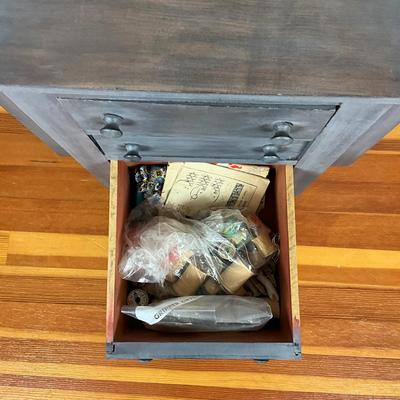 UBC671 Antique Martha Washington Sewing Stand