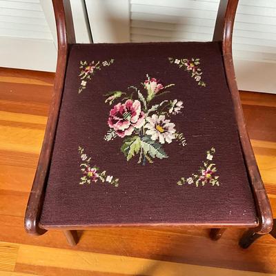 UBC673 Antique Two Needlepoint Seat Chairs and Footstool