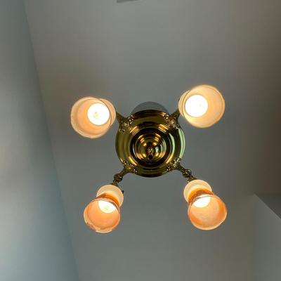 UH676 Antique Four Globe Hanging Chandelier