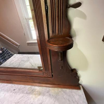 UH679 Antique Victorian Eastlake Marble Top Dresser with Mirror