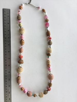 Beautiful mulitcolor unique beaded fashion necklace