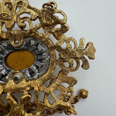Ornate Medallion Style Gold Necklaces & More (ST-HS)