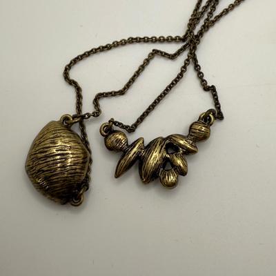 Ornate Medallion Style Gold Necklaces & More (ST-HS)