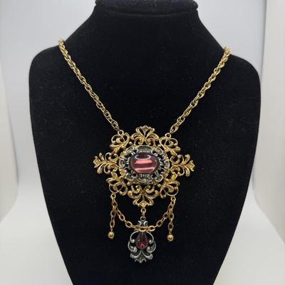 Ornate Medallion Style Gold Necklaces & More (ST-HS)