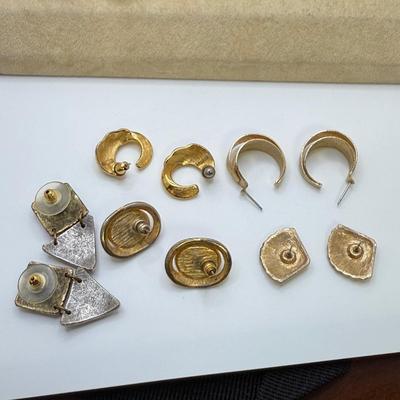Unique Collection of Gold & Silver Brooches, Earrings, & Bracelets (ST-HS)