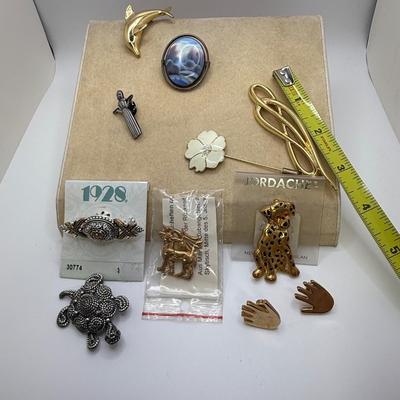 Unique Collection of Gold & Silver Brooches, Earrings, & Bracelets (ST-HS)