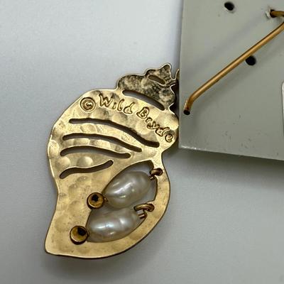 Unique Collection of Gold & Silver Brooches, Earrings, & Bracelets (ST-HS)