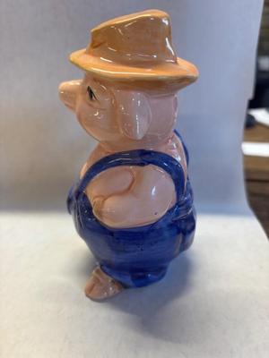 Pig figurine