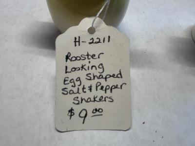 Salt and peper shakers