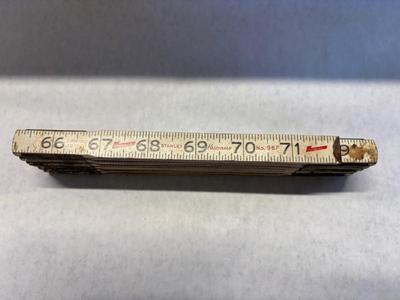 Foldable ruler
