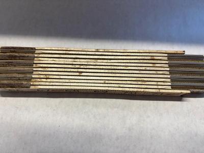Foldable ruler