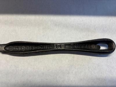 Cast iron handle