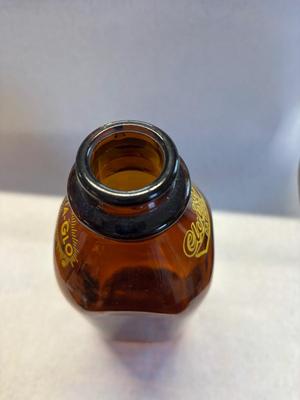 Glass bottle