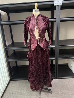 Antique Victorian Afternoon or Day Dress - Burgundy 2 piece outfit - late 1800's or early 1900's