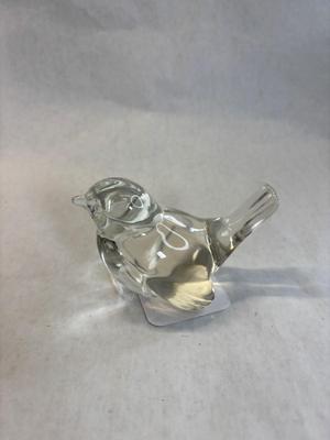 Bird figurine/paper weight