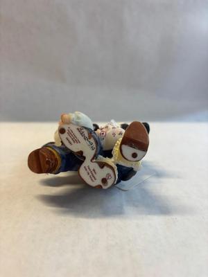 Merry moo figurine