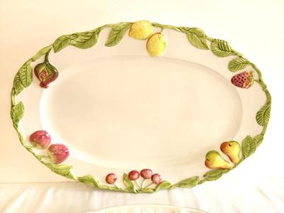 Lot #116 Lot of 2 Vintage Serving trays - Fruit Motif