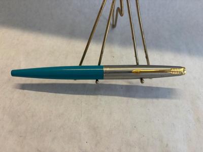 Parker pen