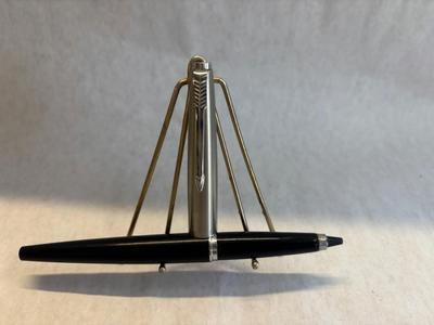 Parker pen