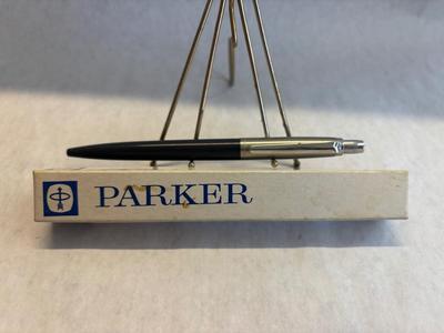 Parker pen