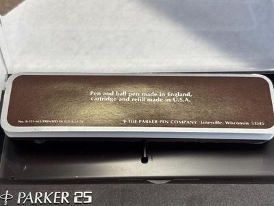 Parker pen