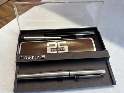 Parker pen