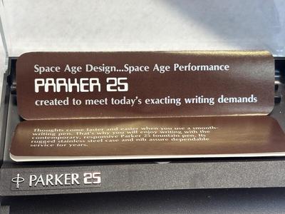 Parker pen