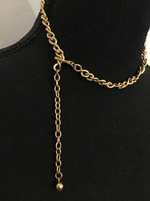 Beautiful Gold Tone Choker-Collar Necklace adj