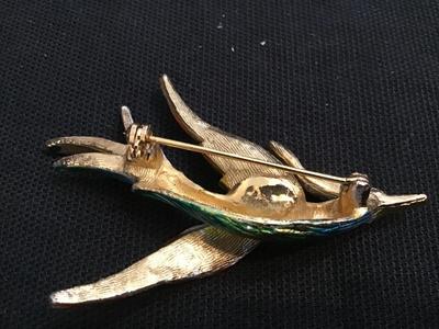 Sphinx/ Bird Vintage Brooch