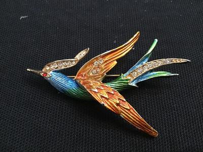 Sphinx/ Bird Vintage Brooch