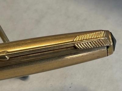 Parker pen