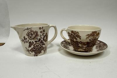 Sale Photo Thumbnail #433: All pieces have a similar color and style, and are in good condition.