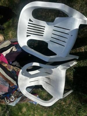 Set of 5 White Plastic Chairs