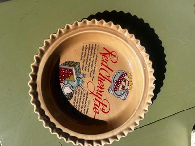 Cherry Pie Ceramic Pie Plate W/recipe And Decorative Lid