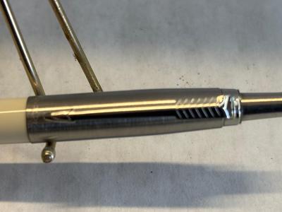 Parker pen