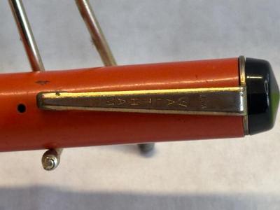 Parker pen