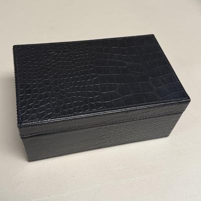 Jewelry Boxes & Organizers (ST-HS)
