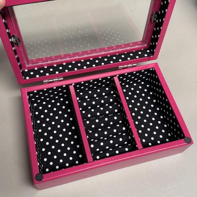Jewelry Boxes & Organizers (ST-HS)