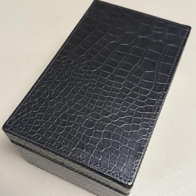Jewelry Boxes & Organizers (ST-HS)
