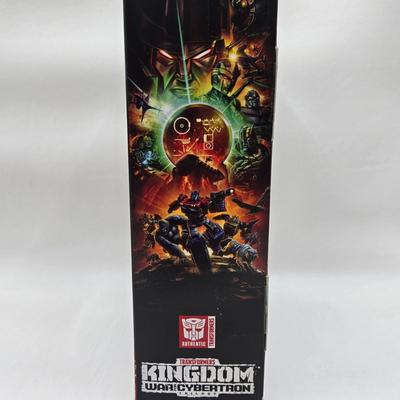 LOT 41: NIB Transformers Kingdom War For Cybertron Trilogy Toys