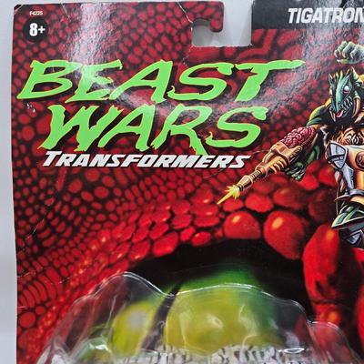 LOT 42: Beast Wars Transformers and Transformers Kingdom War for Cybertron Trilogy Toys NIB