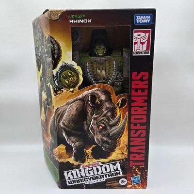 LOT 42: Beast Wars Transformers and Transformers Kingdom War for Cybertron Trilogy Toys NIB