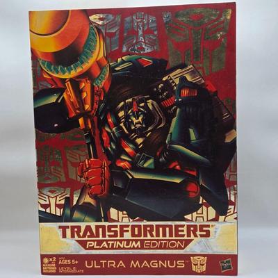 LOT 44: NIB Transformers Platinum Edition Ultra Magnus